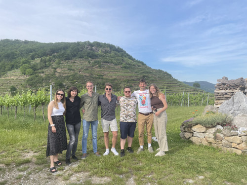 Ausflug des Teams von dryven in den Weinbergen der Wachau